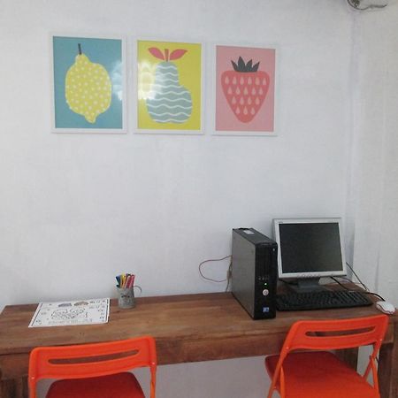 Hostel Ai Osaka Buitenkant foto